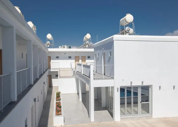 Pavlinia Hotel & Apartments Ayia Napa